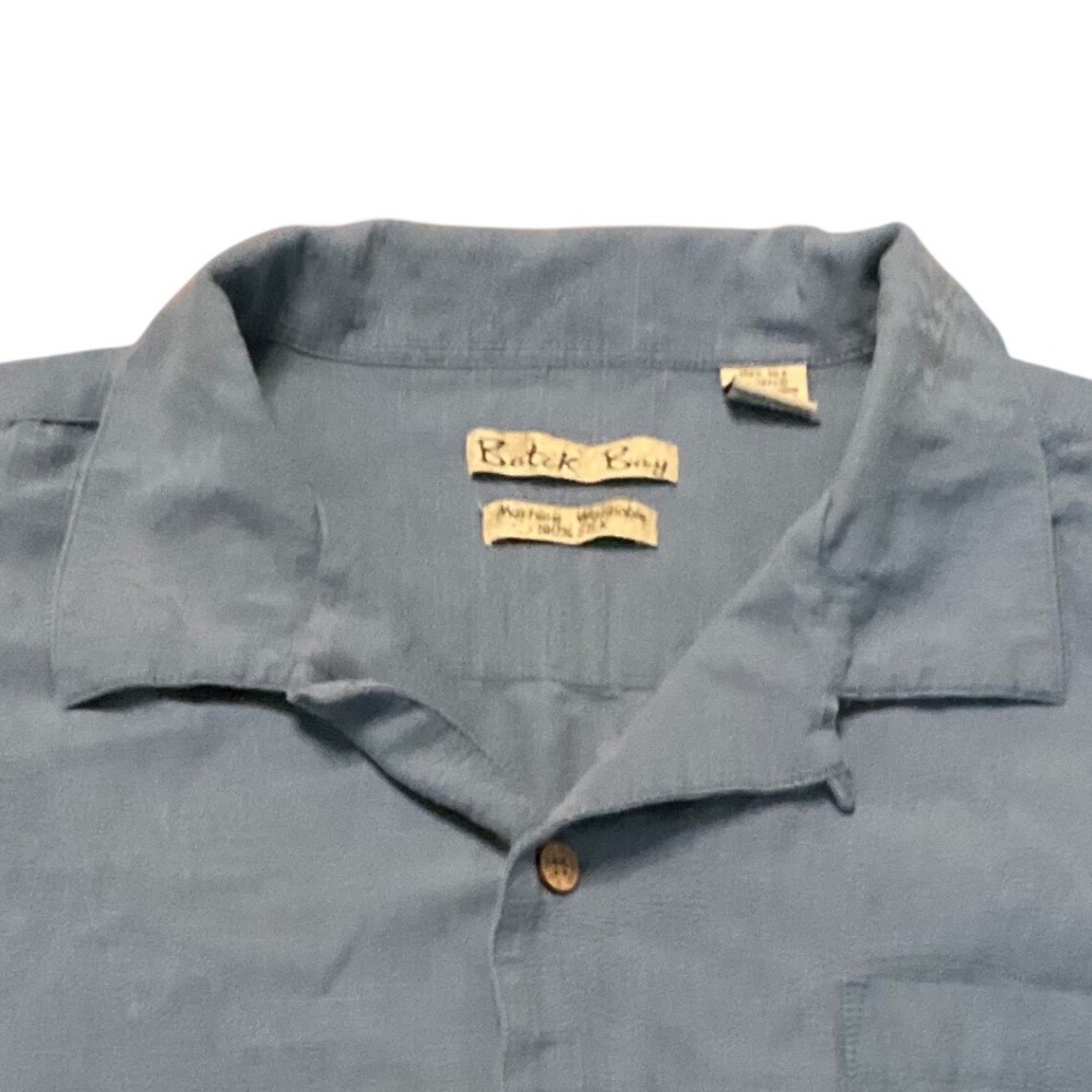 Vintage Batik Bay 100% Silk Camp Shirt Mens XL Blue Textured Floral Short Sleeve - Picture 4 of 16